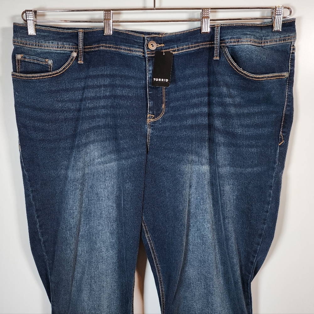 Torrid Luxe Slim Bootcut Mid-rise Denim Jeans Plus Size 26 Tall New - Picture 3 of 12